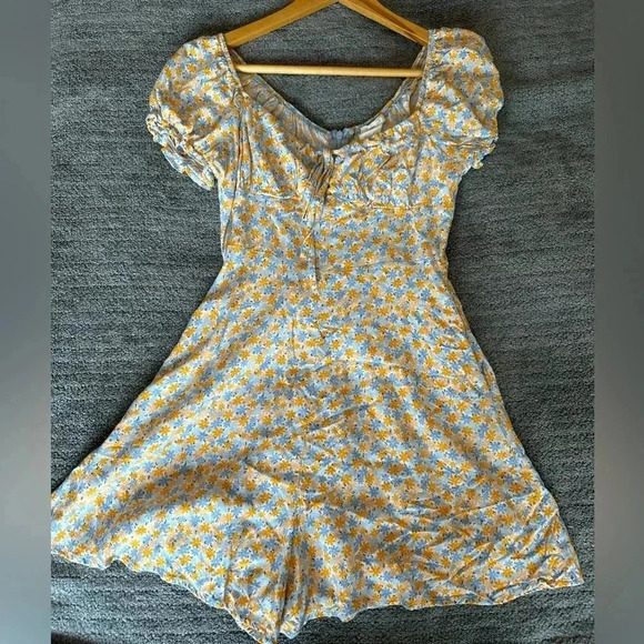 Full Tilt Blue & Yellow Floral Romper - Picture 8 of 10